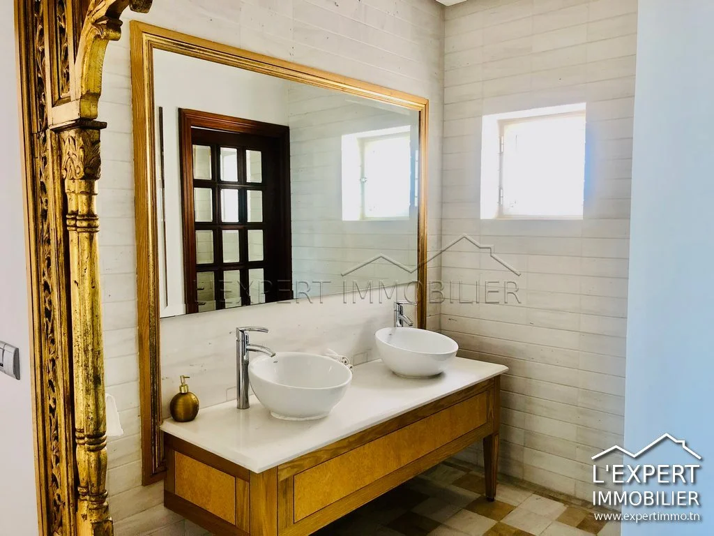 villa gammarth location